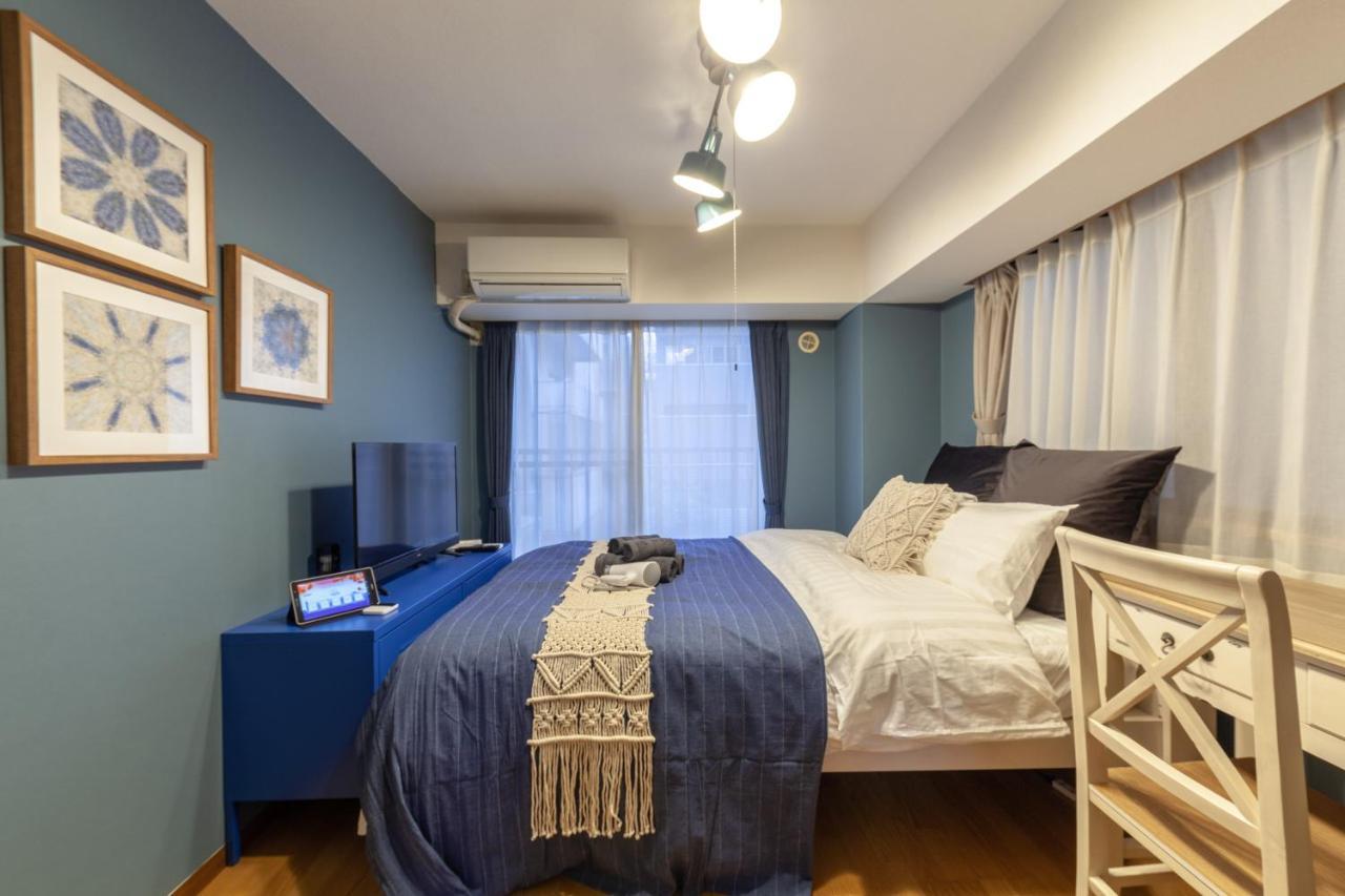 Turkey Blue Bldg Apartment Tokyo